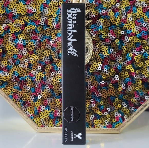 🟠 4 for $25 🟠 BE A BOMBSHELL LIP GLOSS - Picture 4 of 7